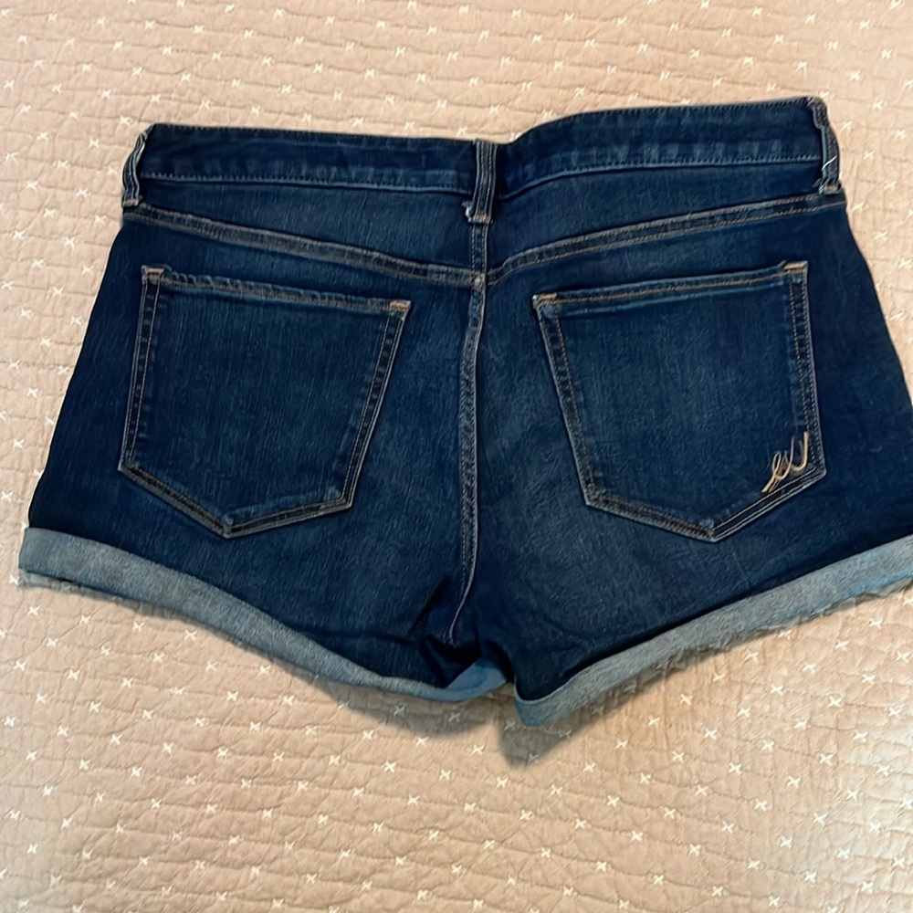 Express shorts - Picture 2 of 3